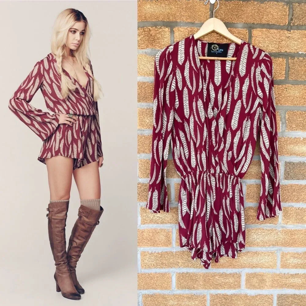 Planet blue BOHO SLEEVE ROMPER small